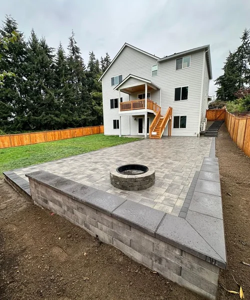 Step, Bench, Fire Pit and  Patios & Paver Construction in Lynnwood 